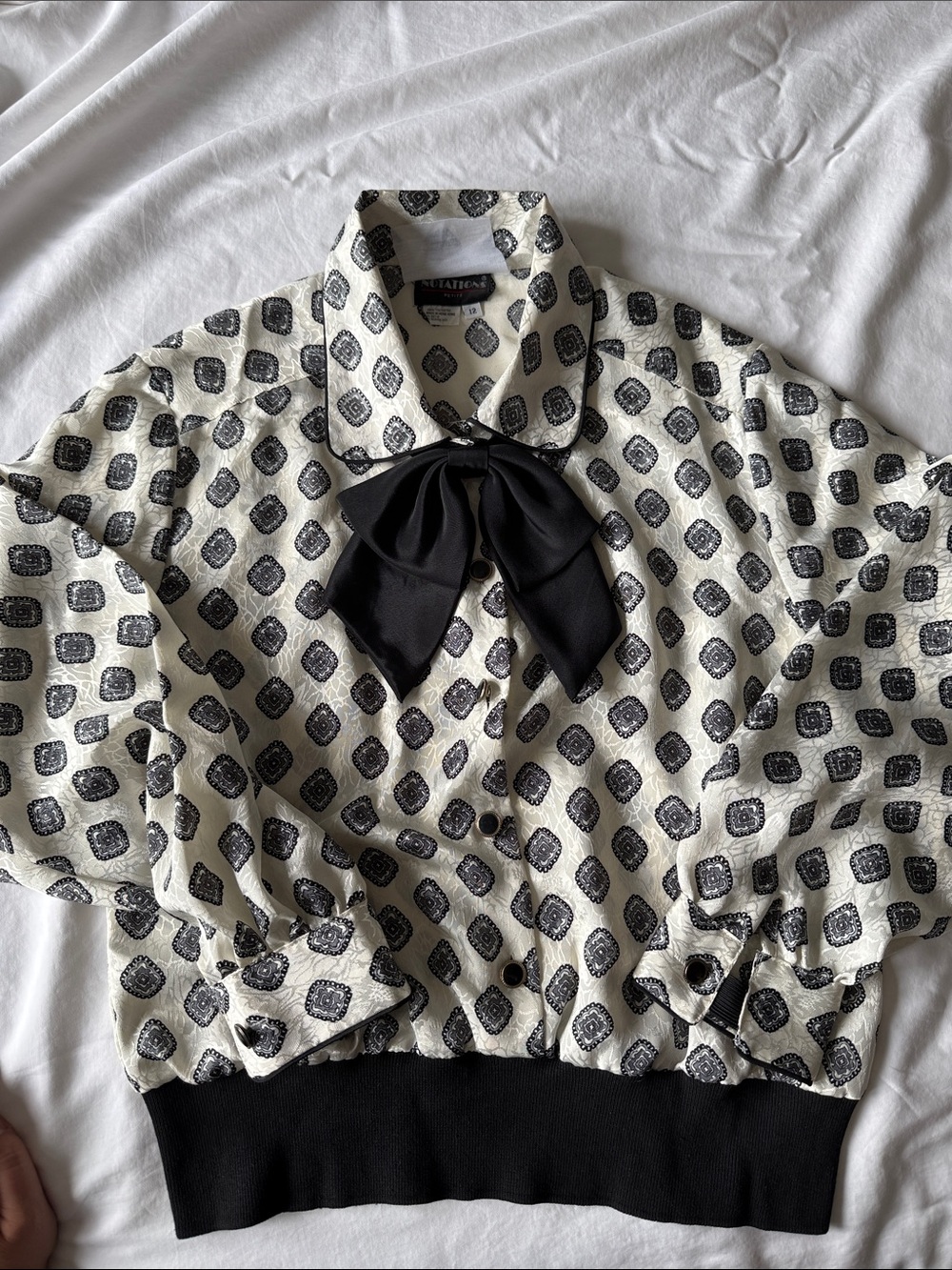 Notations Black & White Bow-Front Printed Blouse